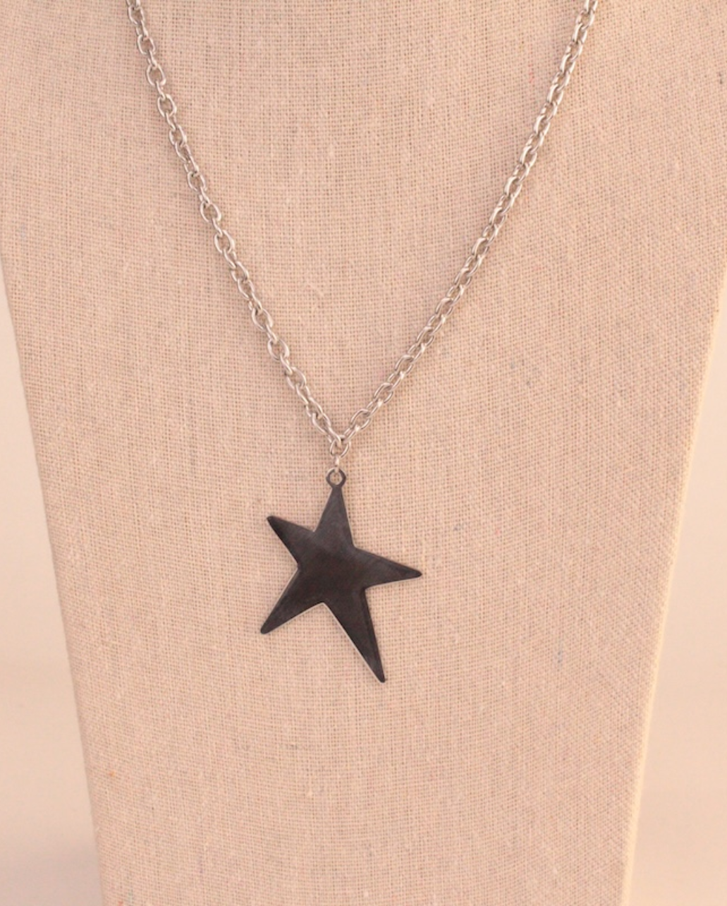 Collar The Star