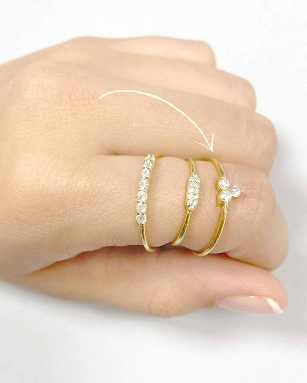 Anillo Trebol White