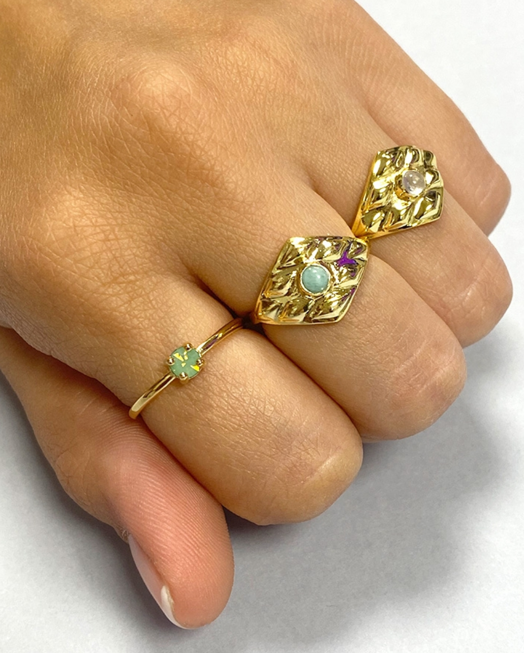 Anillo Cyan Zirconia